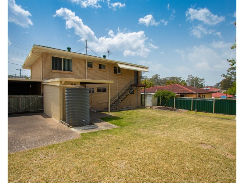 17 Barbaralla Drive, Springwood QLD 4127