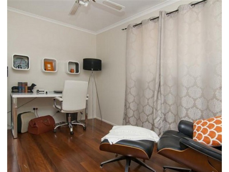 91 Barbaralla Drive, Springwood QLD 4127