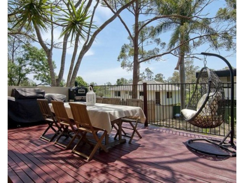 91 Barbaralla Drive, Springwood QLD 4127