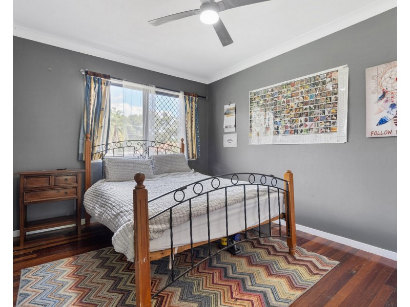 9 Briggs Road, Springwood QLD 4127