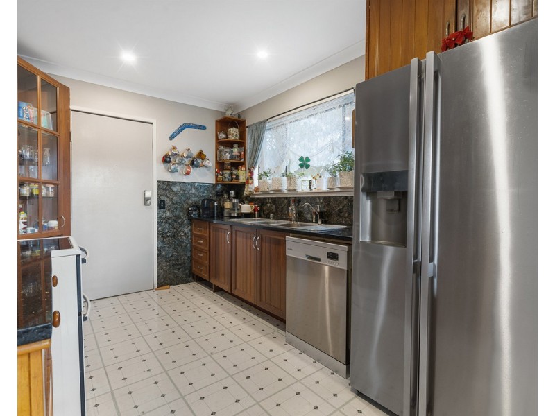 9 Briggs Road, Springwood QLD 4127