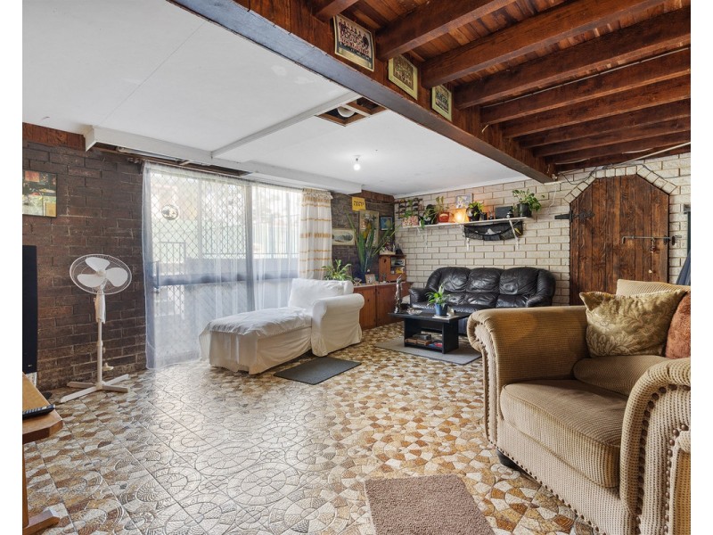 9 Briggs Road, Springwood QLD 4127