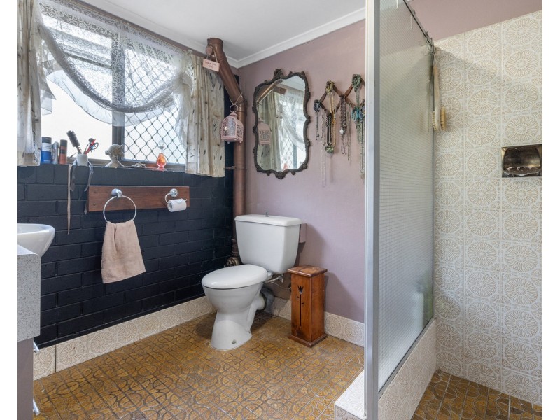 9 Briggs Road, Springwood QLD 4127