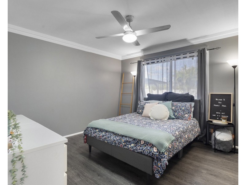 1 Veronica Avenue, Daisy Hill QLD 4127