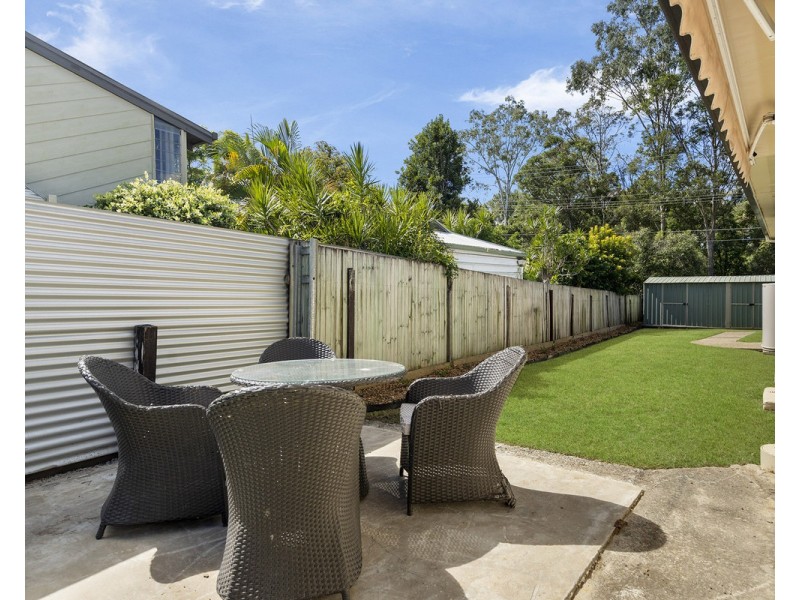 1 Veronica Avenue, Daisy Hill QLD 4127