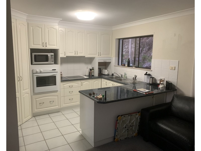 27/167 John Paul Drive, Springwood QLD 4127