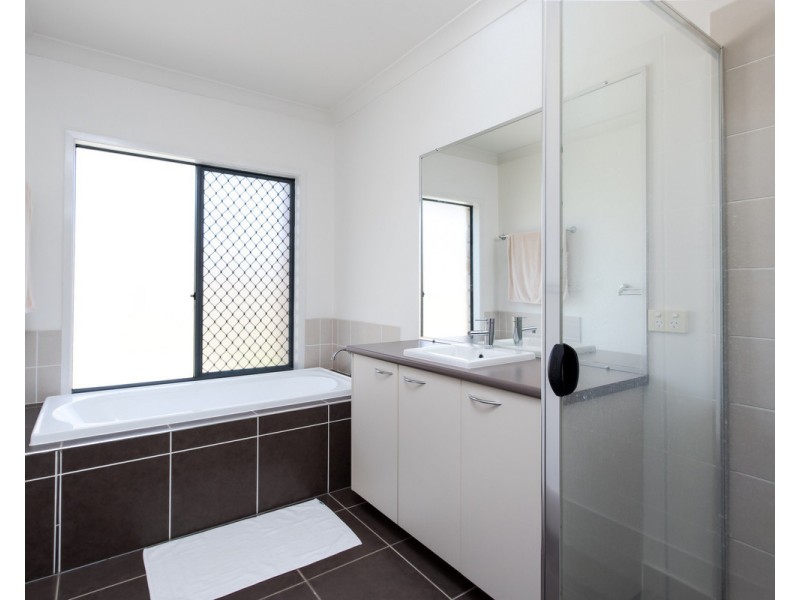 28 Tristania Street, Cornubia QLD 4130
