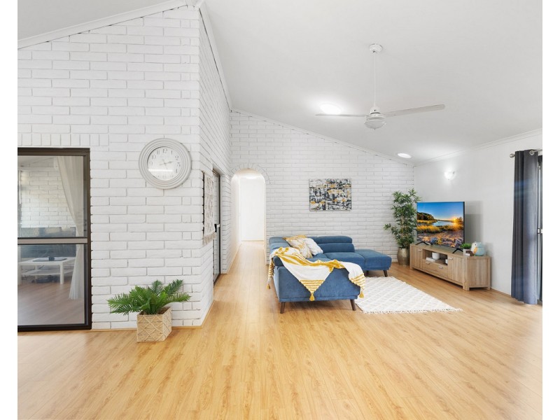 4 SOLENT Court, Daisy Hill QLD 4127