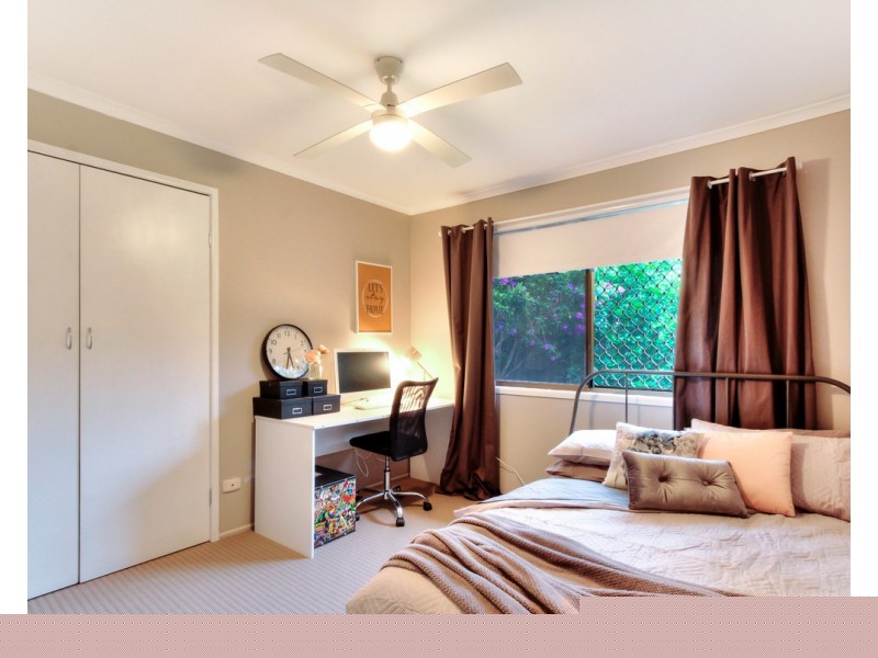 6 Adale Court, Daisy Hill QLD 4127