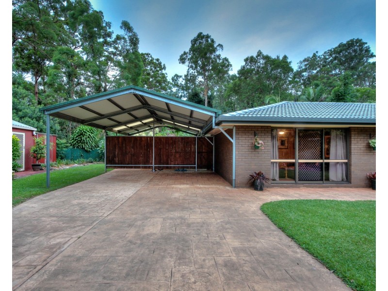 6 Adale Court, Daisy Hill QLD 4127