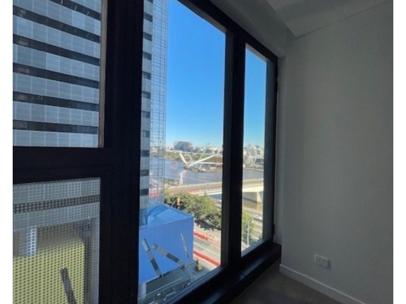 807/8 Adelaide Street, Brisbane City QLD 4000