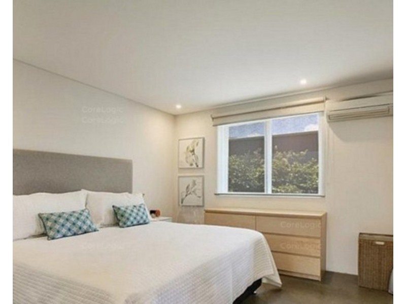 4/14 Hastings Street, Teneriffe QLD 4005