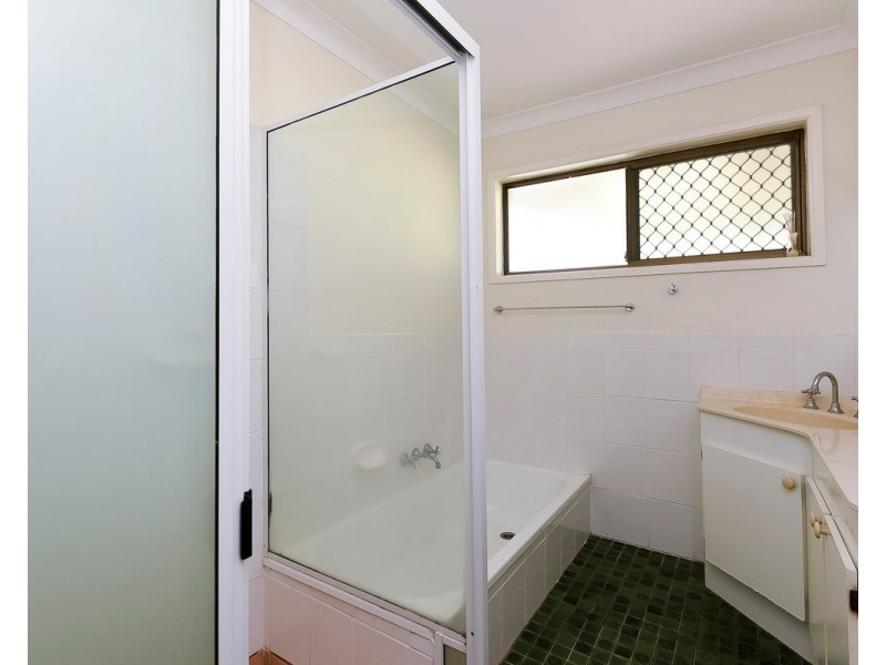 45 Gladewood Drive, Daisy Hill QLD 4127