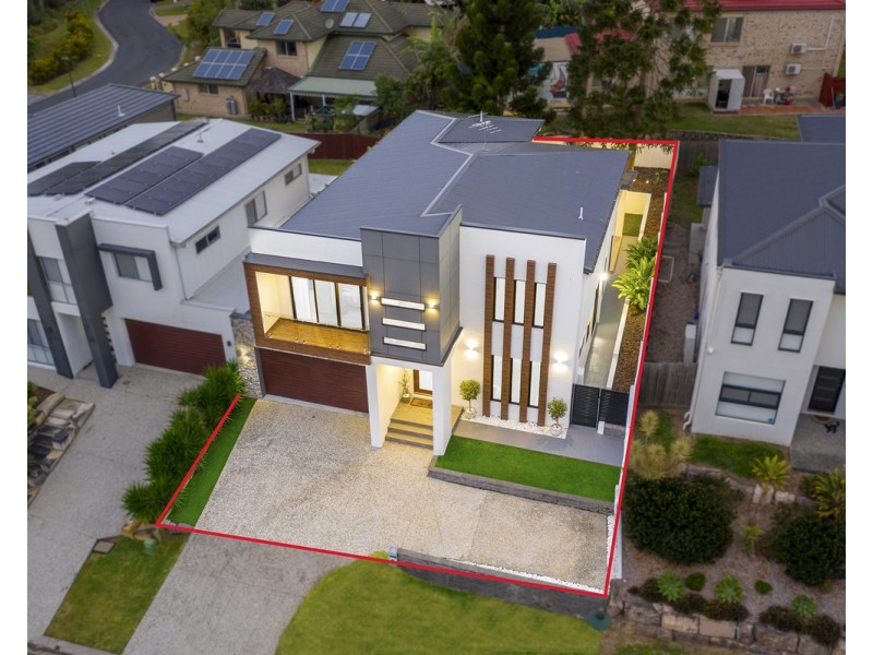 8 Sunshine Place, Eight Mile Plains QLD 4113