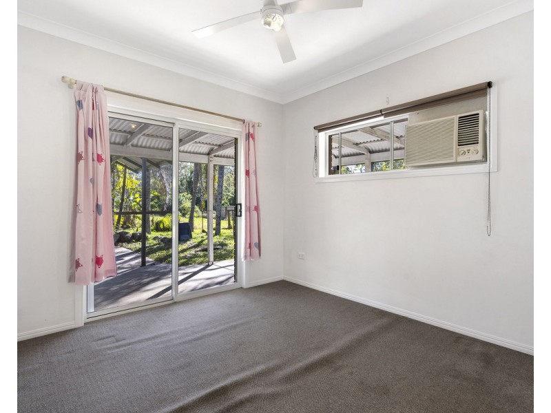 1147 New Cleveland Road, Gumdale QLD 4154