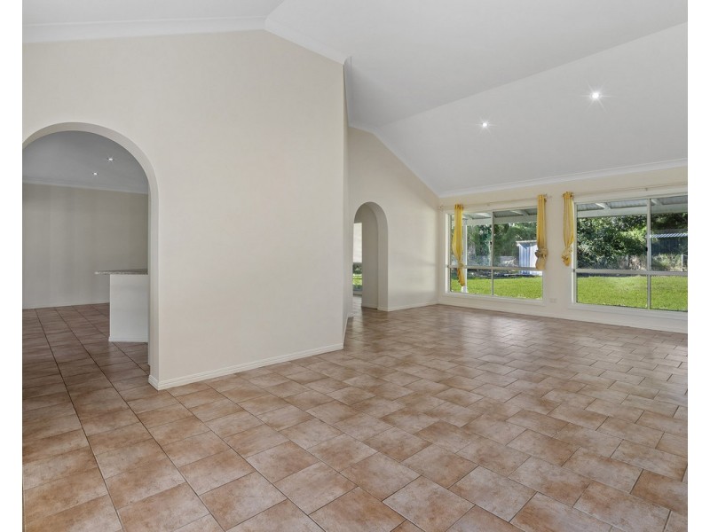 1147 New Cleveland Road, Gumdale QLD 4154