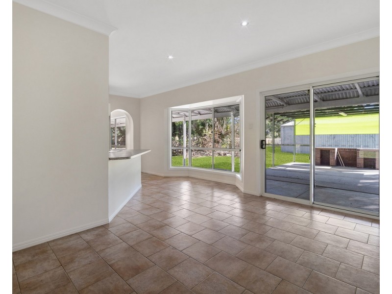 1147 New Cleveland Road, Gumdale QLD 4154