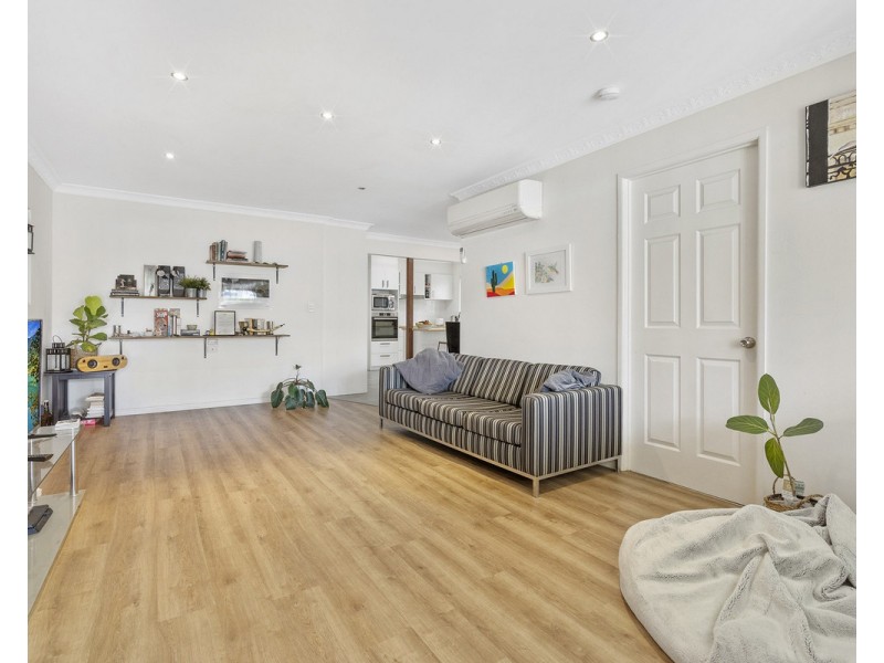 19 Barbaralla Drive, Springwood QLD 4127