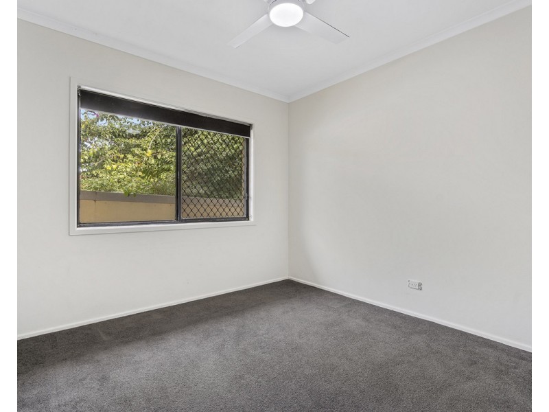 19 Barbaralla Drive, Springwood QLD 4127