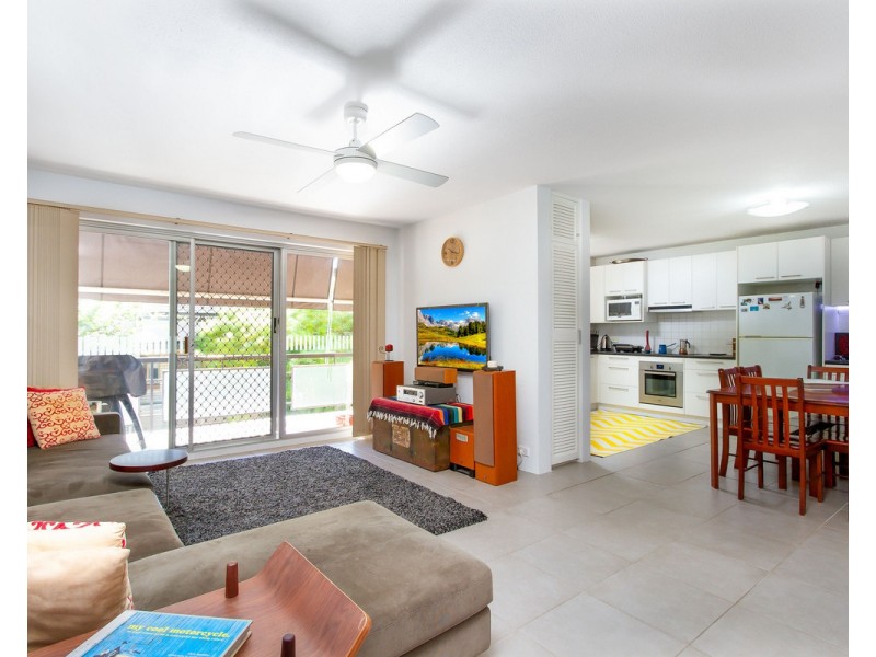 2/45 Alva Terrace, Gordon Park QLD 4031