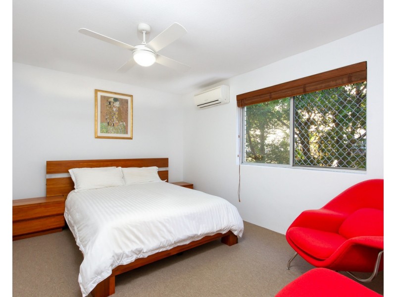 2/45 Alva Terrace, Gordon Park QLD 4031