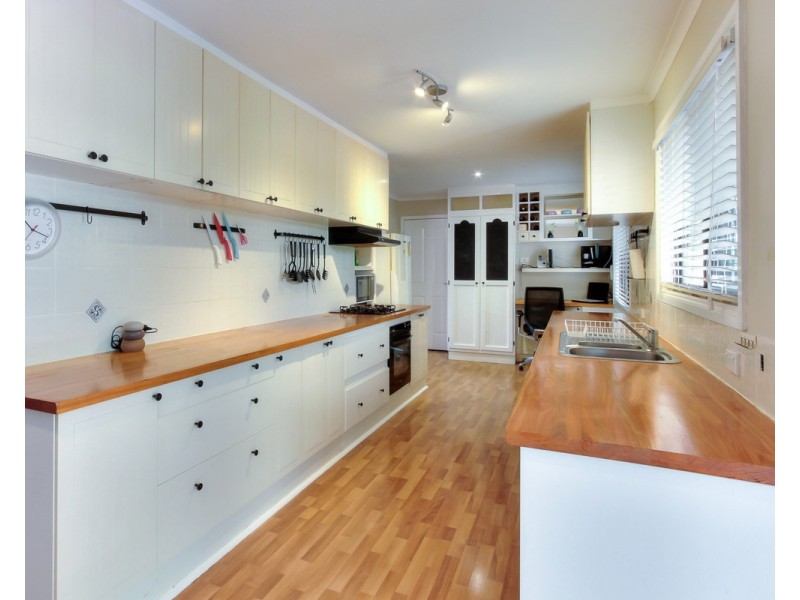 27 Floret Street, Shailer Park QLD 4128