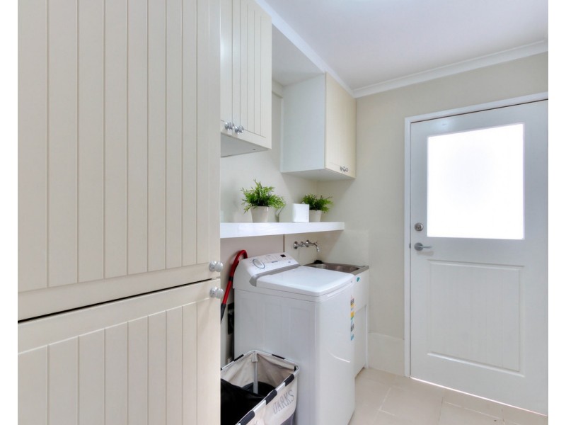 27 Floret Street, Shailer Park QLD 4128