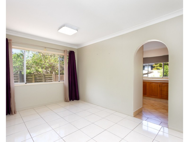 28 Azalea Avenue, Daisy Hill QLD 4127