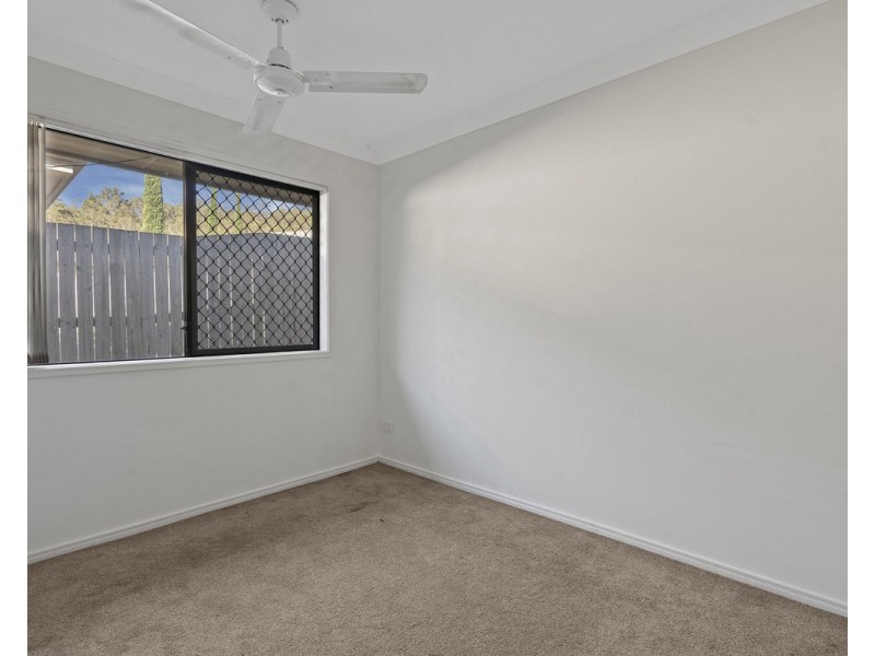 37 Carnarvon Crescent, Waterford QLD 4133