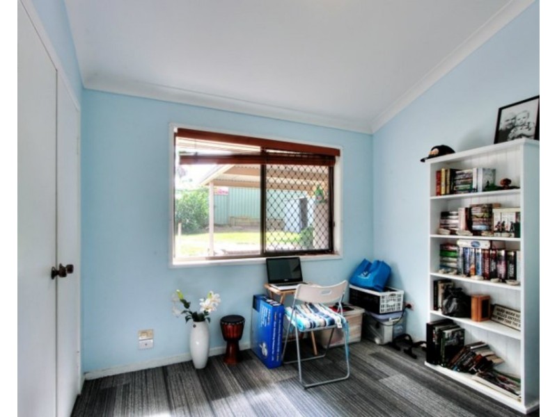 9 Oxley Circuit, Daisy Hill QLD 4127