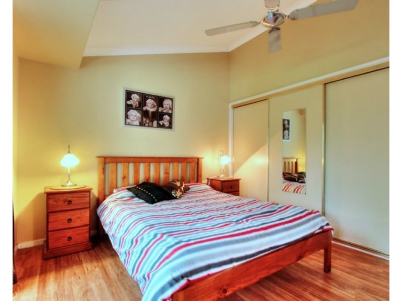 9 Oxley Circuit, Daisy Hill QLD 4127