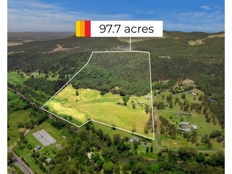 185 Halls Road, Luscombe QLD 4207