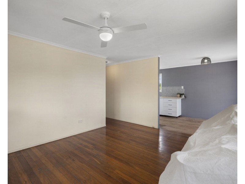 28 Paradise Road, Slacks Creek QLD 4127