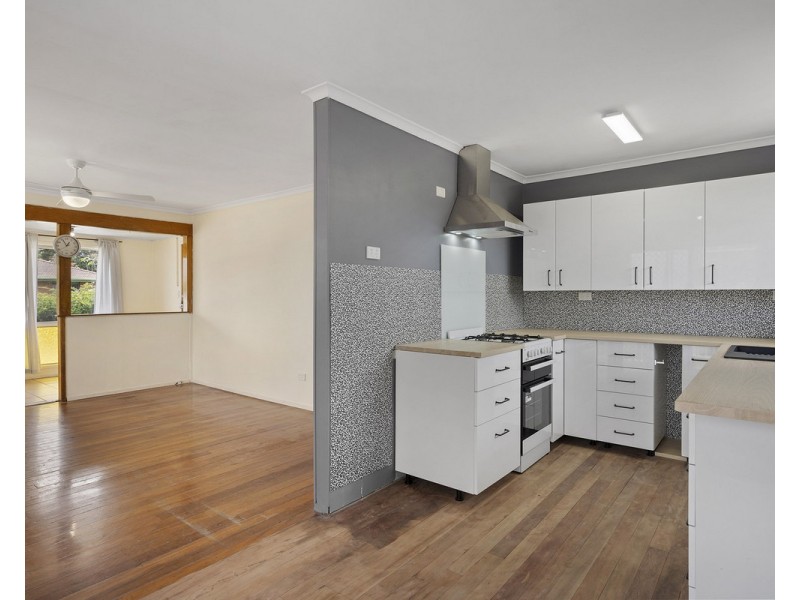 28 Paradise Road, Slacks Creek QLD 4127