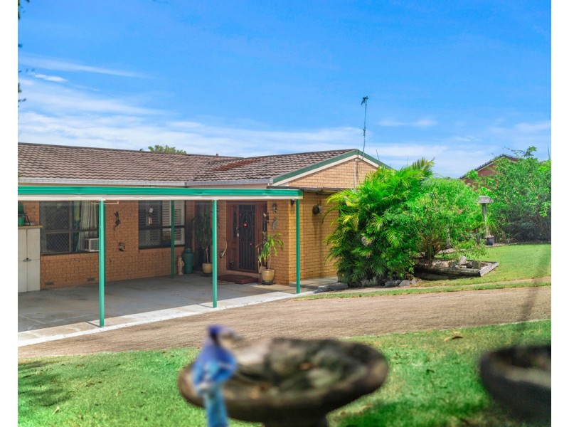 136 Barbaralla Drive, Springwood QLD 4127