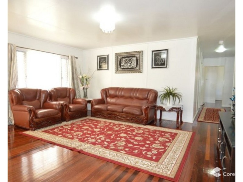 35 Hunter Street, Woodridge QLD 4114