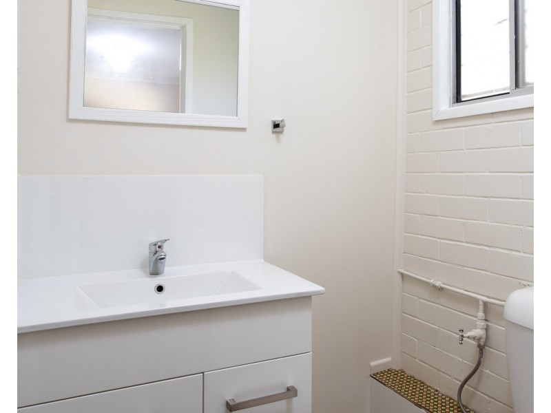 17 Barbaralla Drive, Springwood QLD 4127