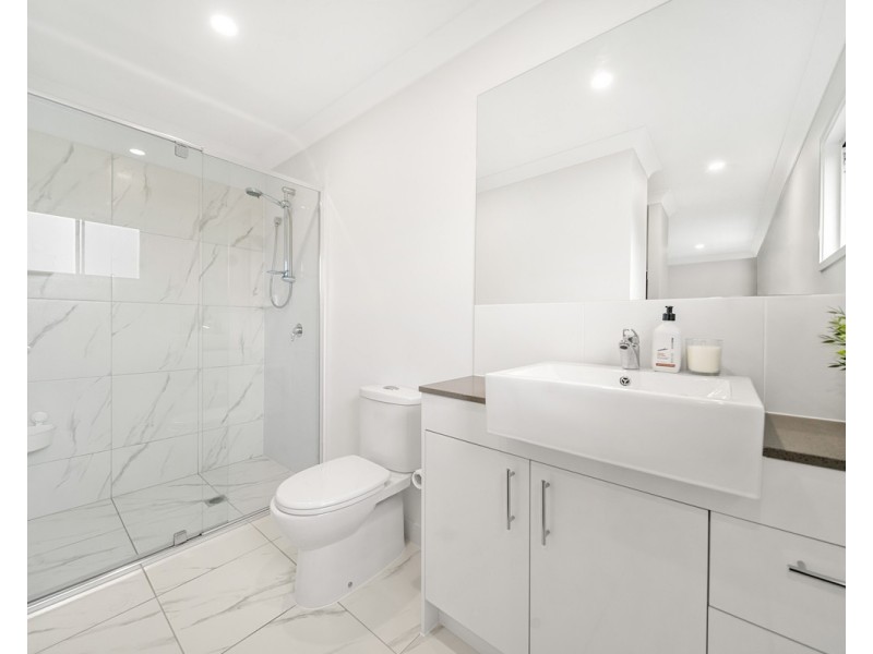 2/40 TIMOR Avenue, Loganholme QLD 4129