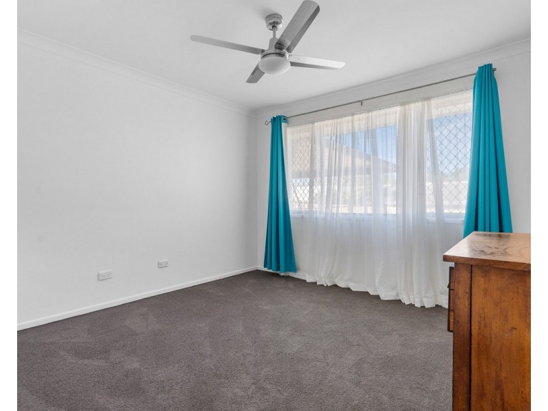 48 Jilbard Drive, Springwood QLD 4127