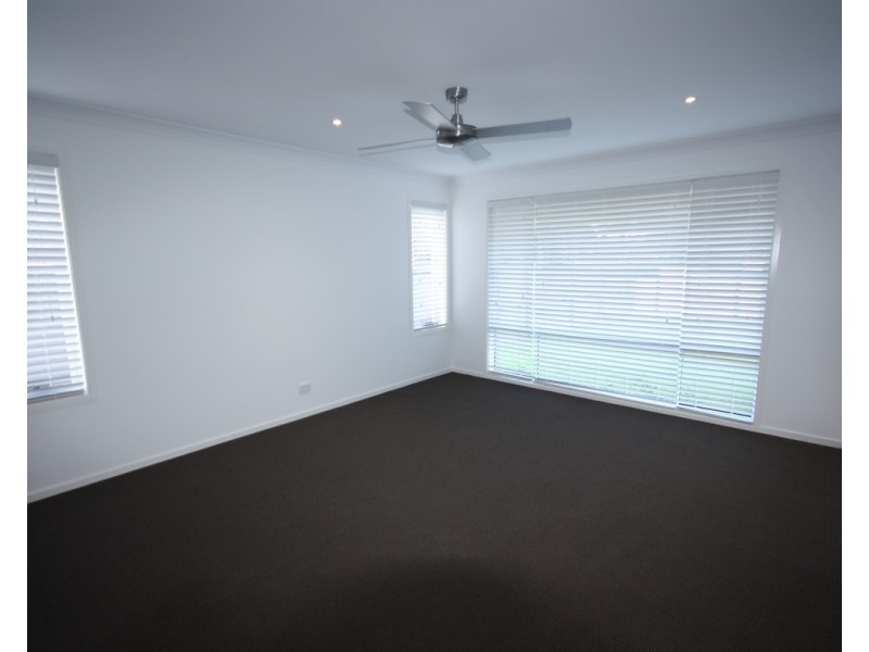 70 Trudy Crescent, Cornubia QLD 4130