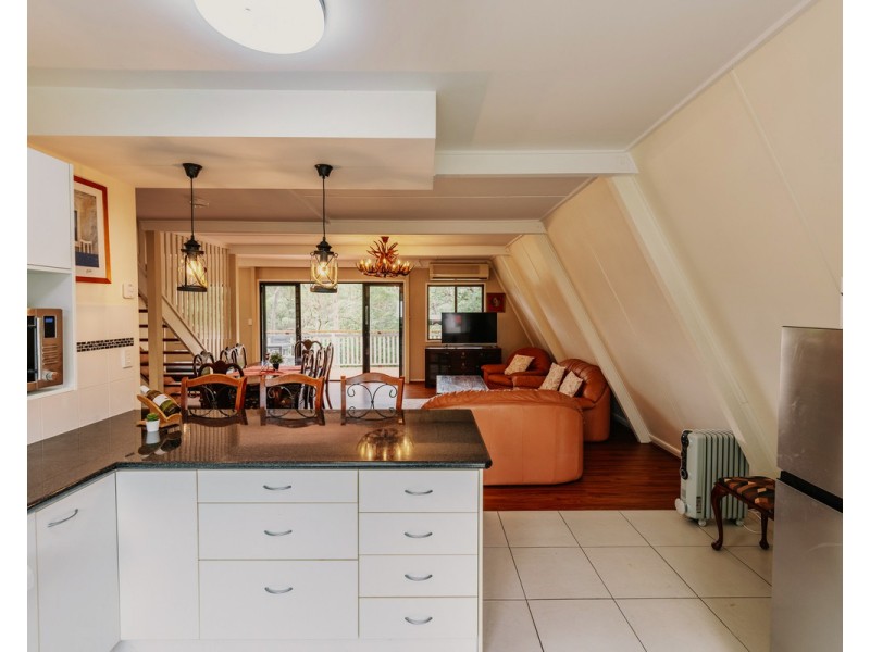 32 Penelope Drive, Cornubia QLD 4130