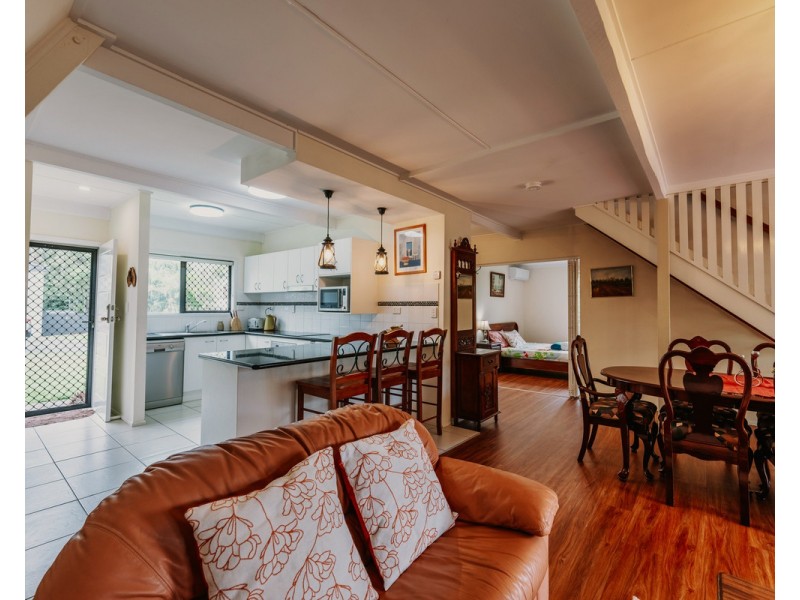 32 Penelope Drive, Cornubia QLD 4130