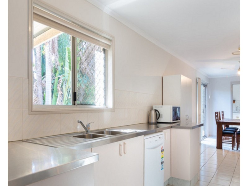 225 Upper Lyndale Street, Shailer Park QLD 4128