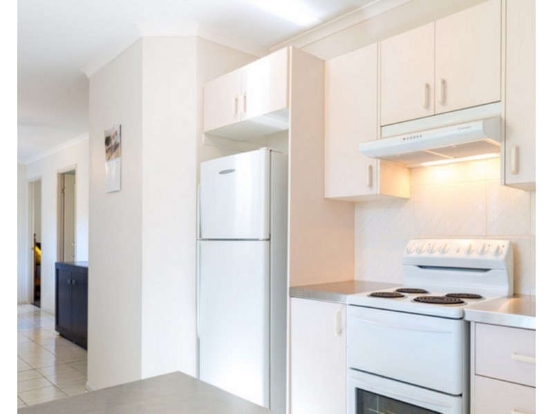 225 Upper Lyndale Street, Shailer Park QLD 4128