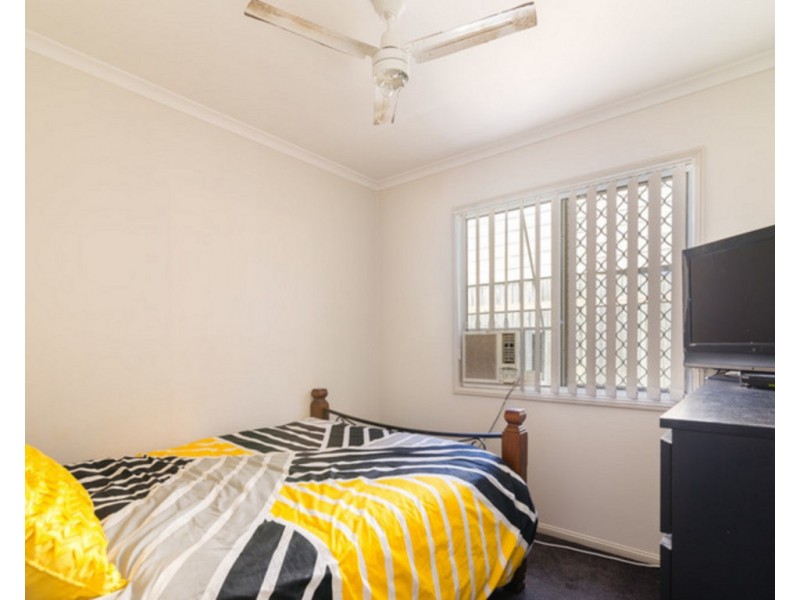 225 Upper Lyndale Street, Shailer Park QLD 4128