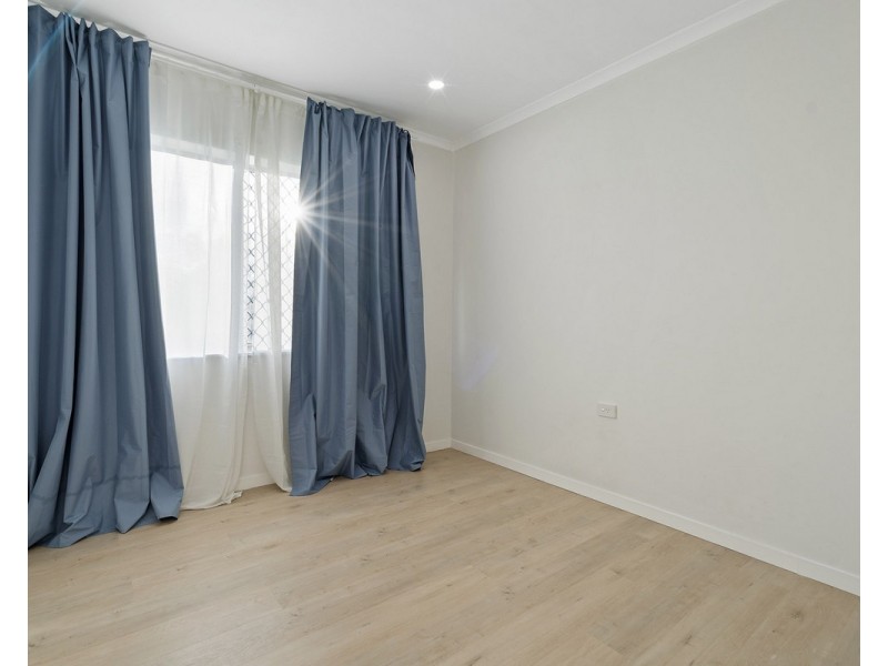 39 Pine Drive, Woodridge QLD 4114