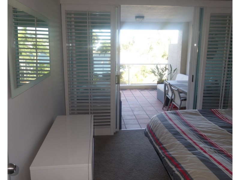 18/15 Vernon Terrace, Teneriffe QLD 4005