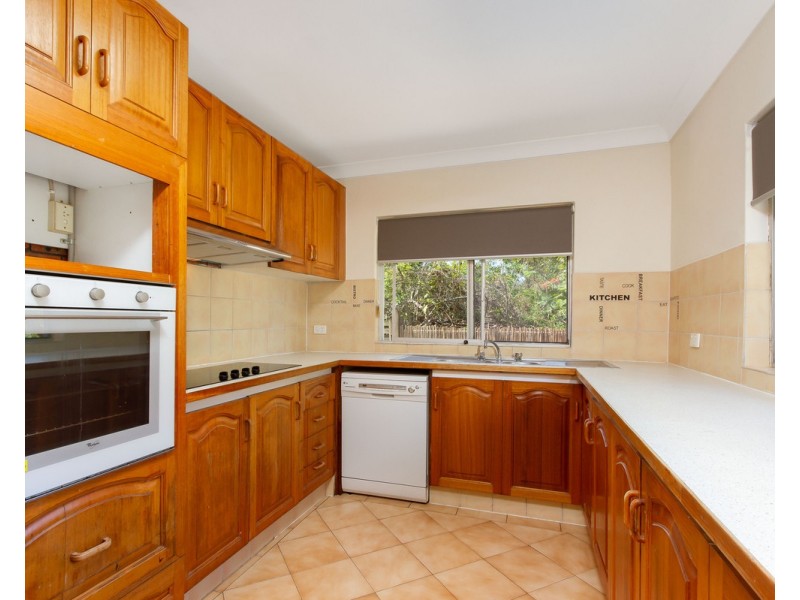 28 Azalea Avenue, Daisy Hill QLD 4127