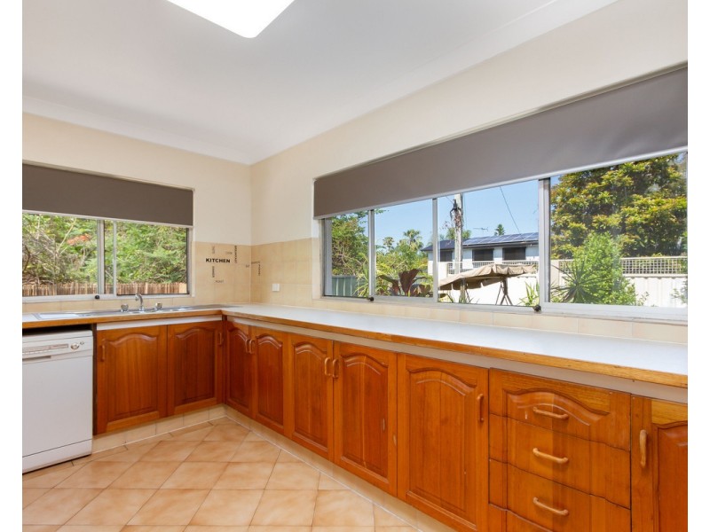 28 Azalea Avenue, Daisy Hill QLD 4127