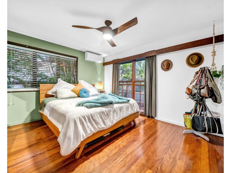 24 Brentwick Street, Chermside QLD 4032